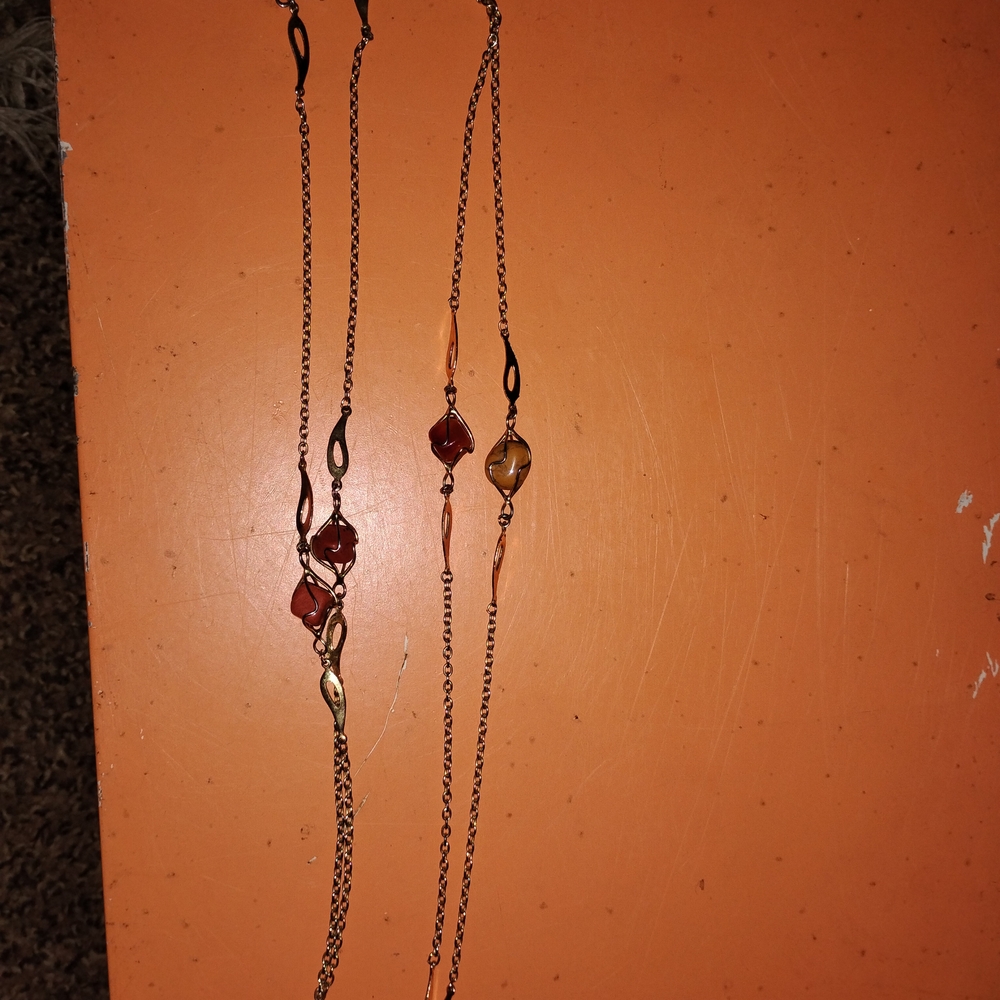 Elegant Red and Gold Necklace